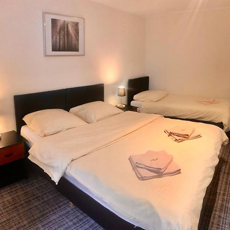 Hotel Auberge Rustique 博福特 外观 照片